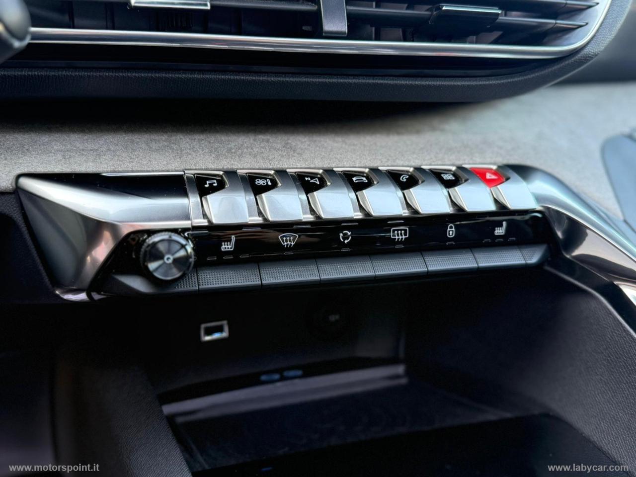 PEUGEOT 5008 BlueHDi 130 S&S EAT8 GT Line