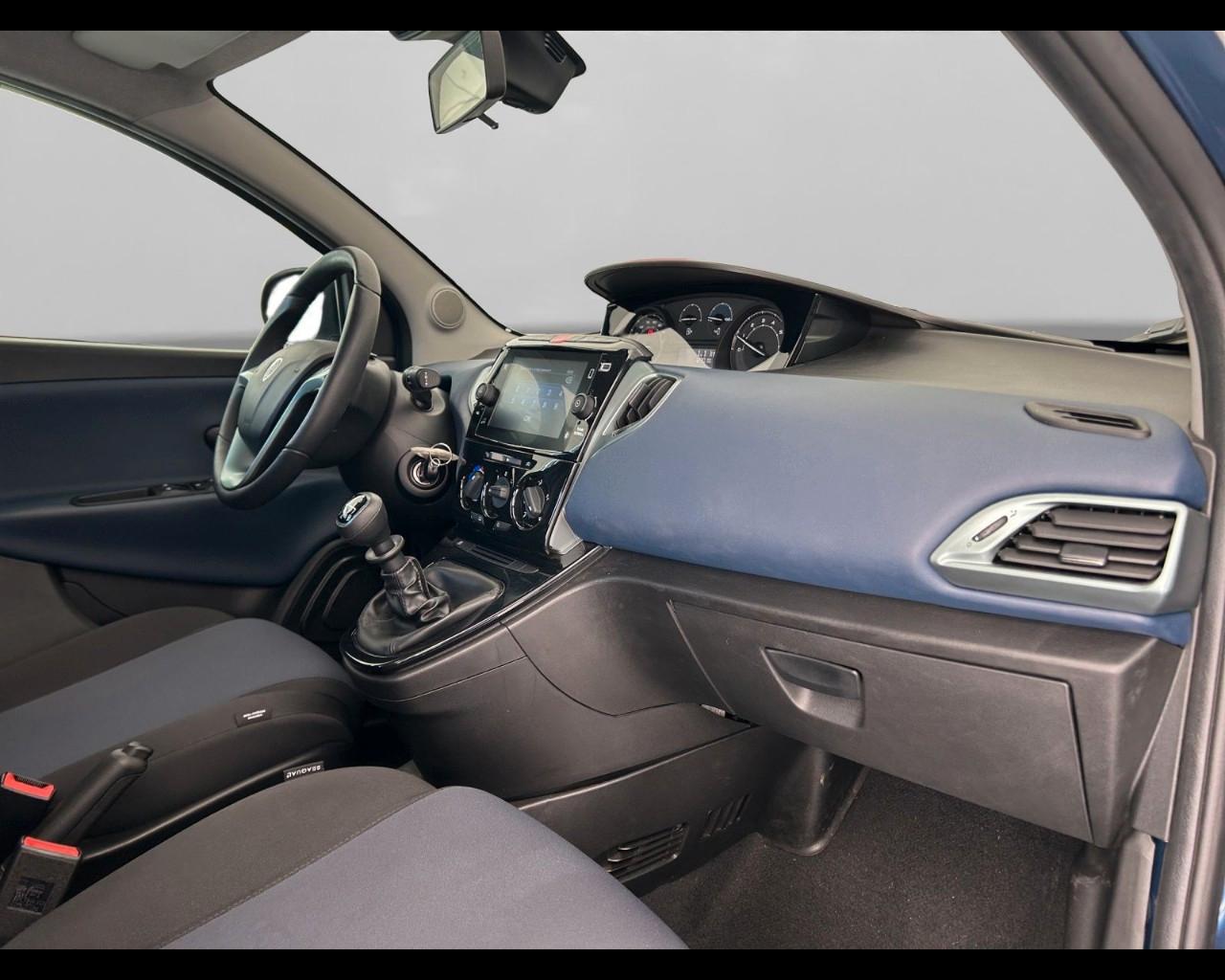 LANCIA Ypsilon III 2021 - Ypsilon 1.0 firefly hybrid Platino s&s 70cv
