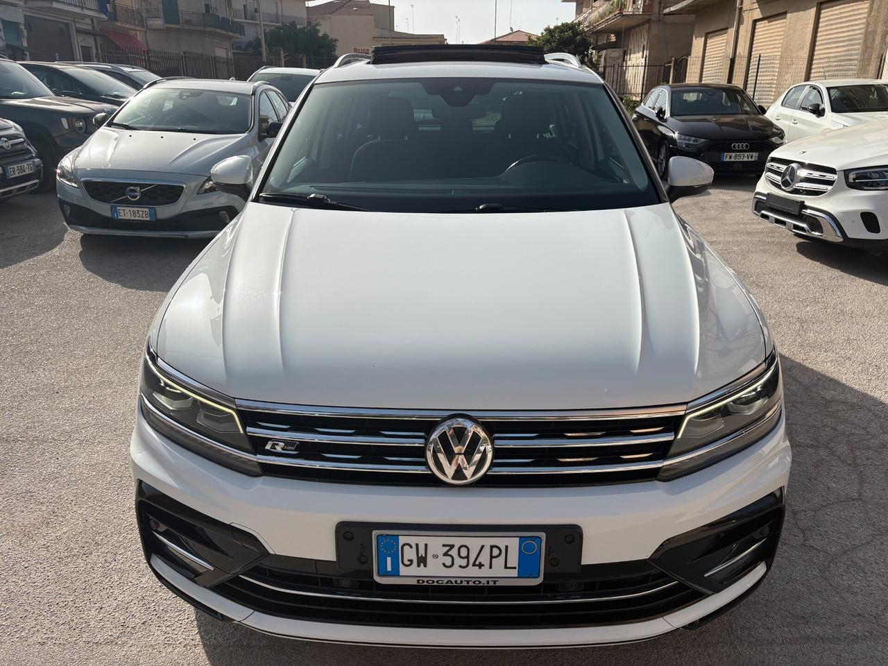 Volkswagen Tiguan 2.0 TDI SCR DSG R-LINE