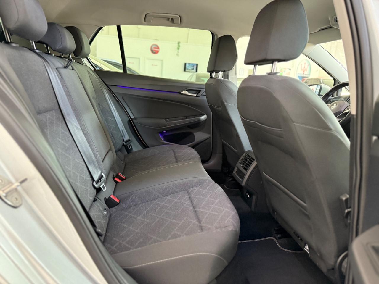 Volkswagen Golf 2.0 TDI DSG