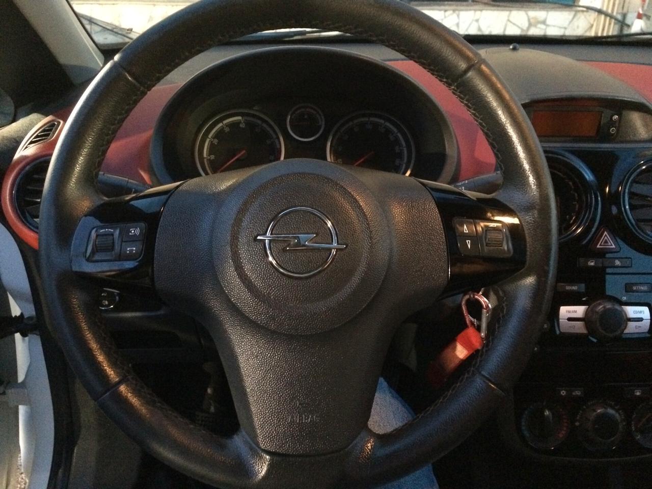 2010 Opel Corsa 1.2 80CV 5 porte GPL-TECH Club tagliandata per neopatentati!