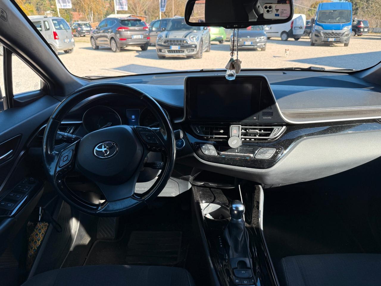 Toyota C-HR 1.8 Hybrid E-CVT Lounge