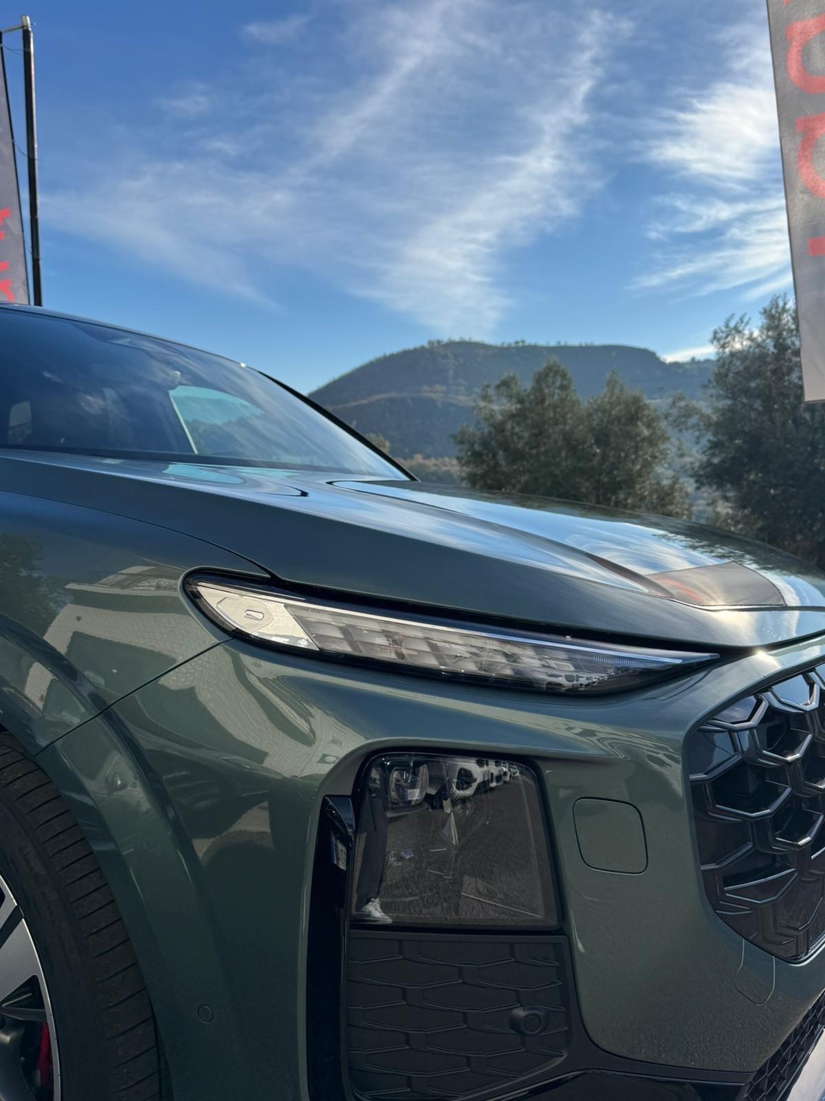 Audi NEW MODEL Q3 35 TFSI S tronic line edition