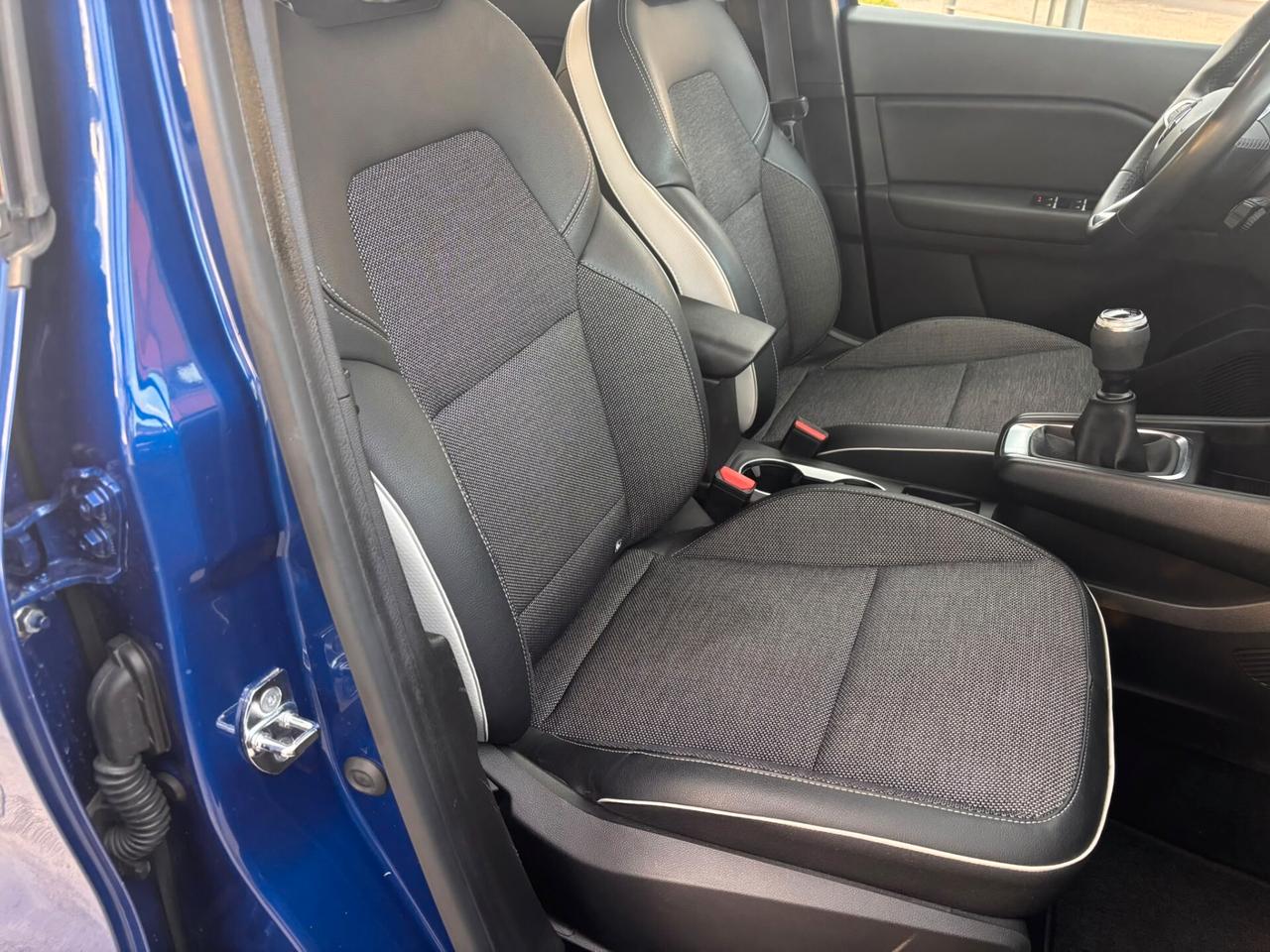 Renault Captur TCe 100 CV GPL Intens