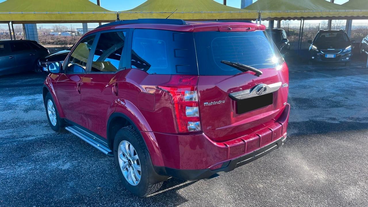 Mahindra XUV500 2.2 16V AWD W6 7 POSTI