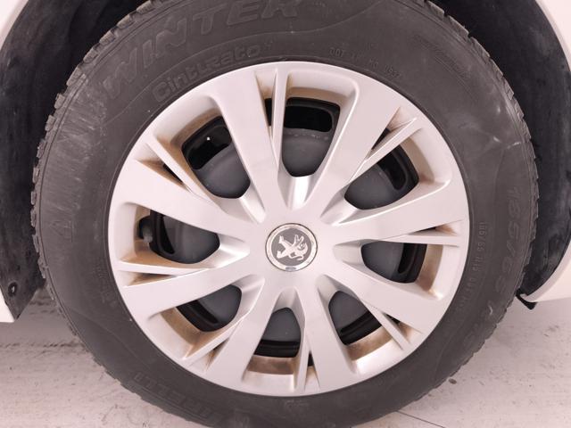 PEUGEOT 208 1.2 puretech Active s&s 82cv 5p neopatentati