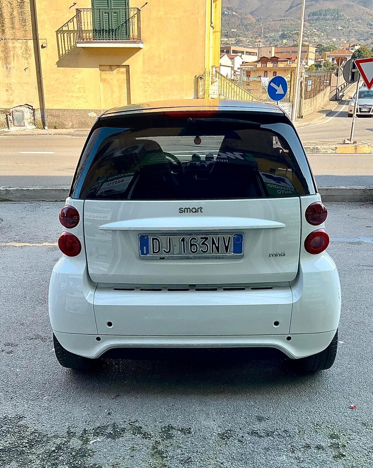 Smart ForTwo 1000 52 kW coupé limited one