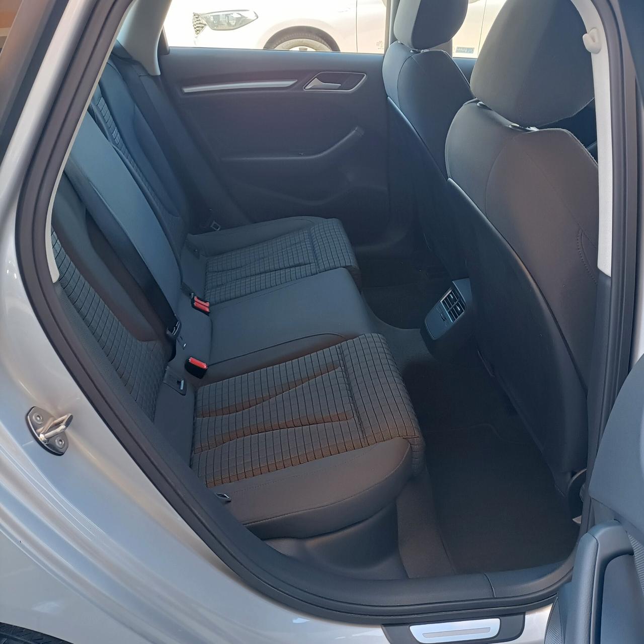 Audi A3 2.0 TDI Ambition 150 cv