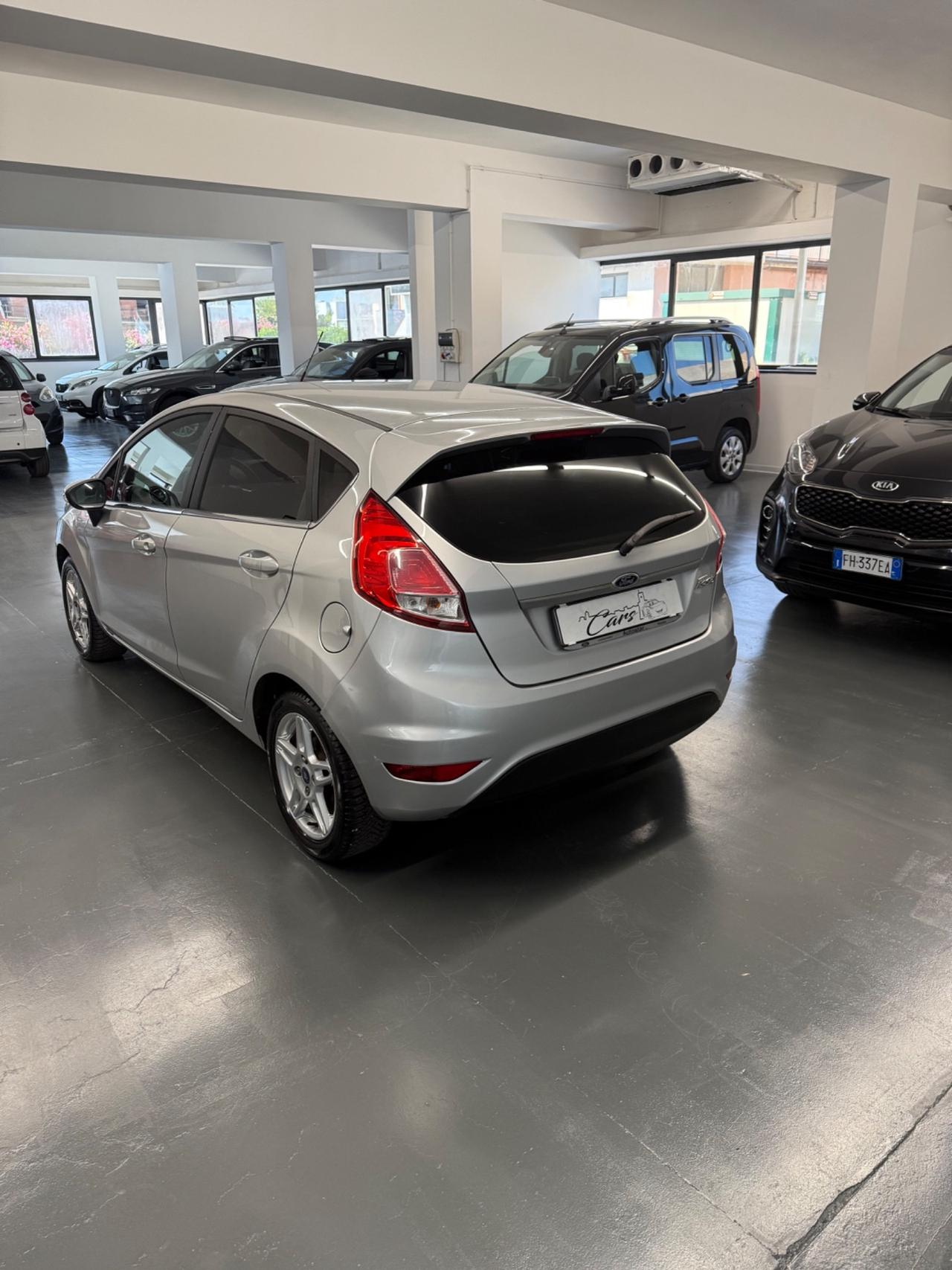 Ford Fiesta 1.5 TDCi 75CV 5 porte Titanium
