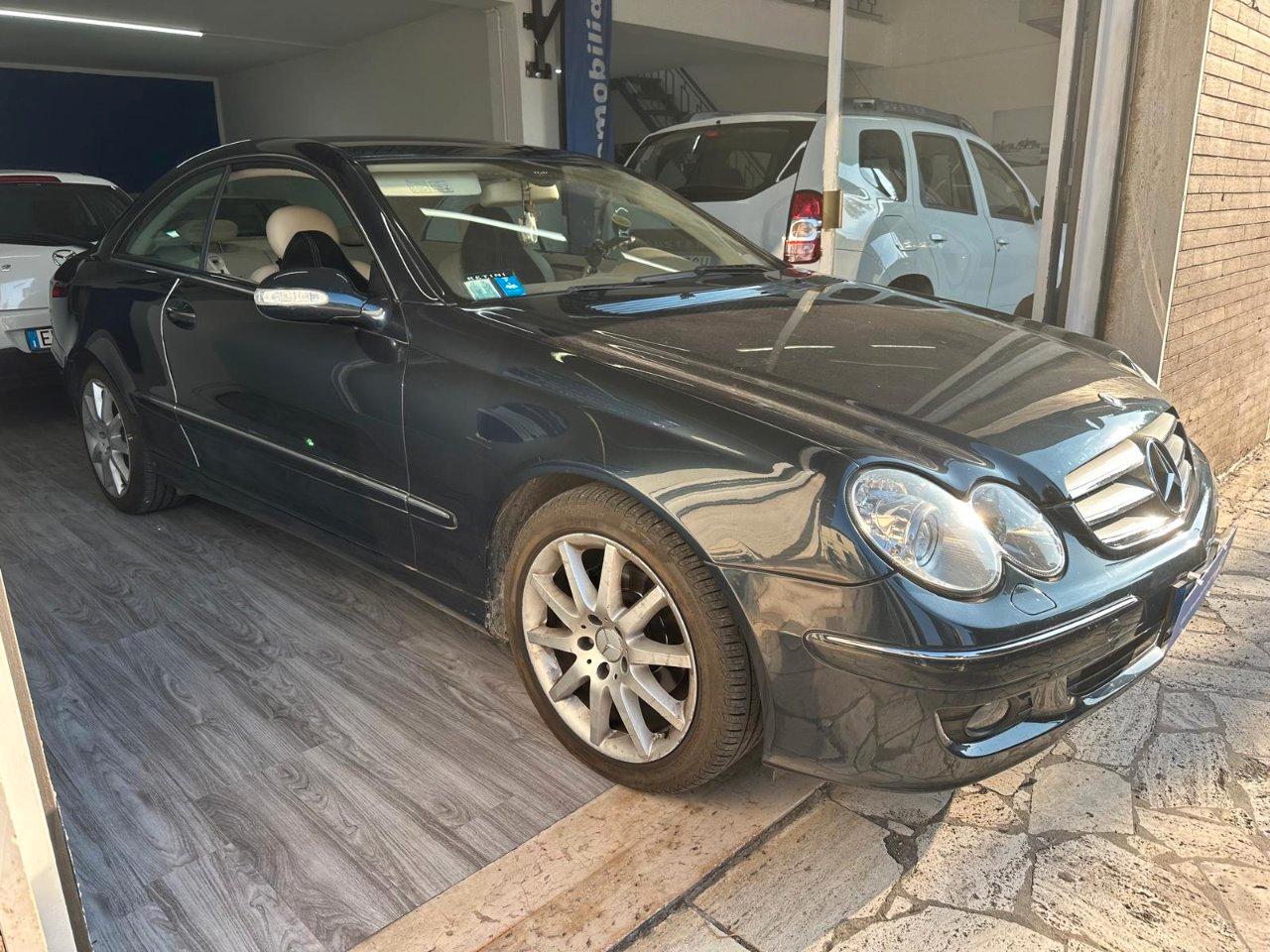 Mercedes CLK Coupe 220 cdi Elegance