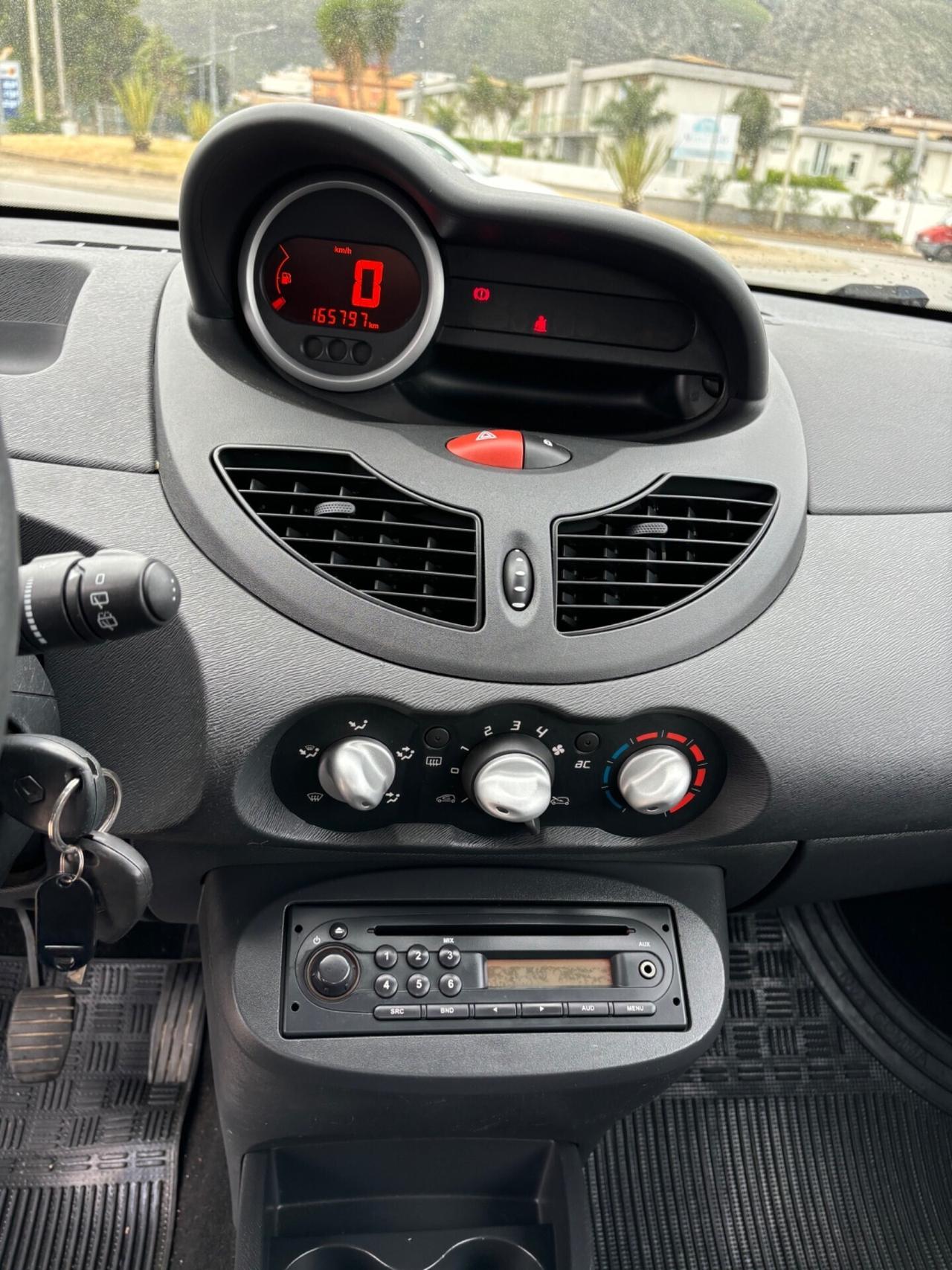 Renault Twingo 1.2 8V Le Iene