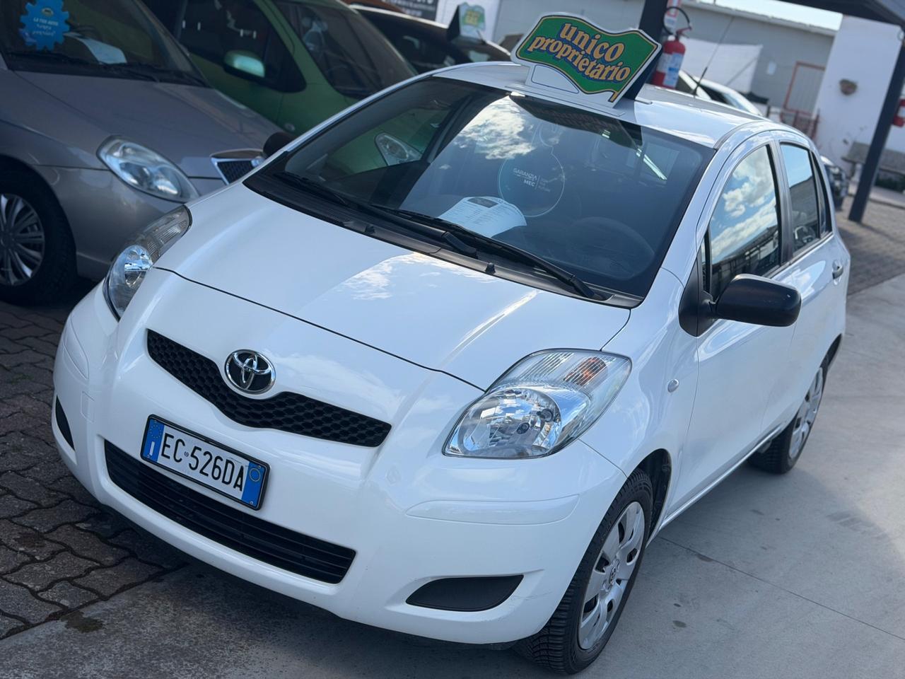 Toyota YARIS 1.0 BENZINA 2010 - SERVICE TOYOTA