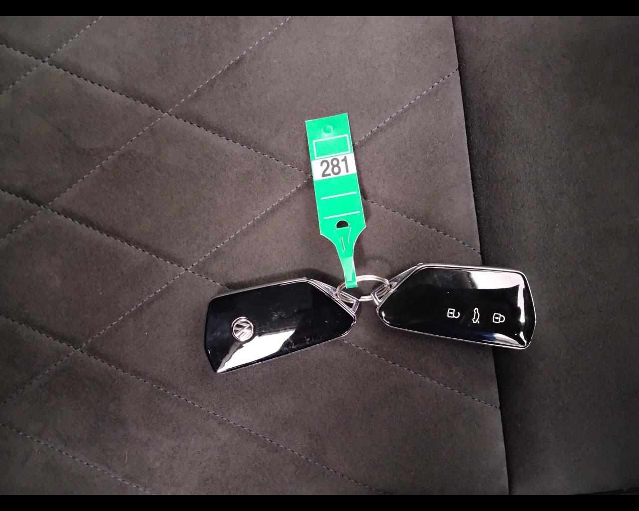 VOLKSWAGEN Golf VIII 2020 - Golf 1.5 tsi evo Style 130cv