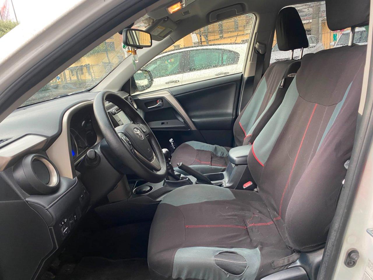 Toyota RAV4 5 Porte Rav4 2.0 d-4d Lounge 4wd 124cv mt