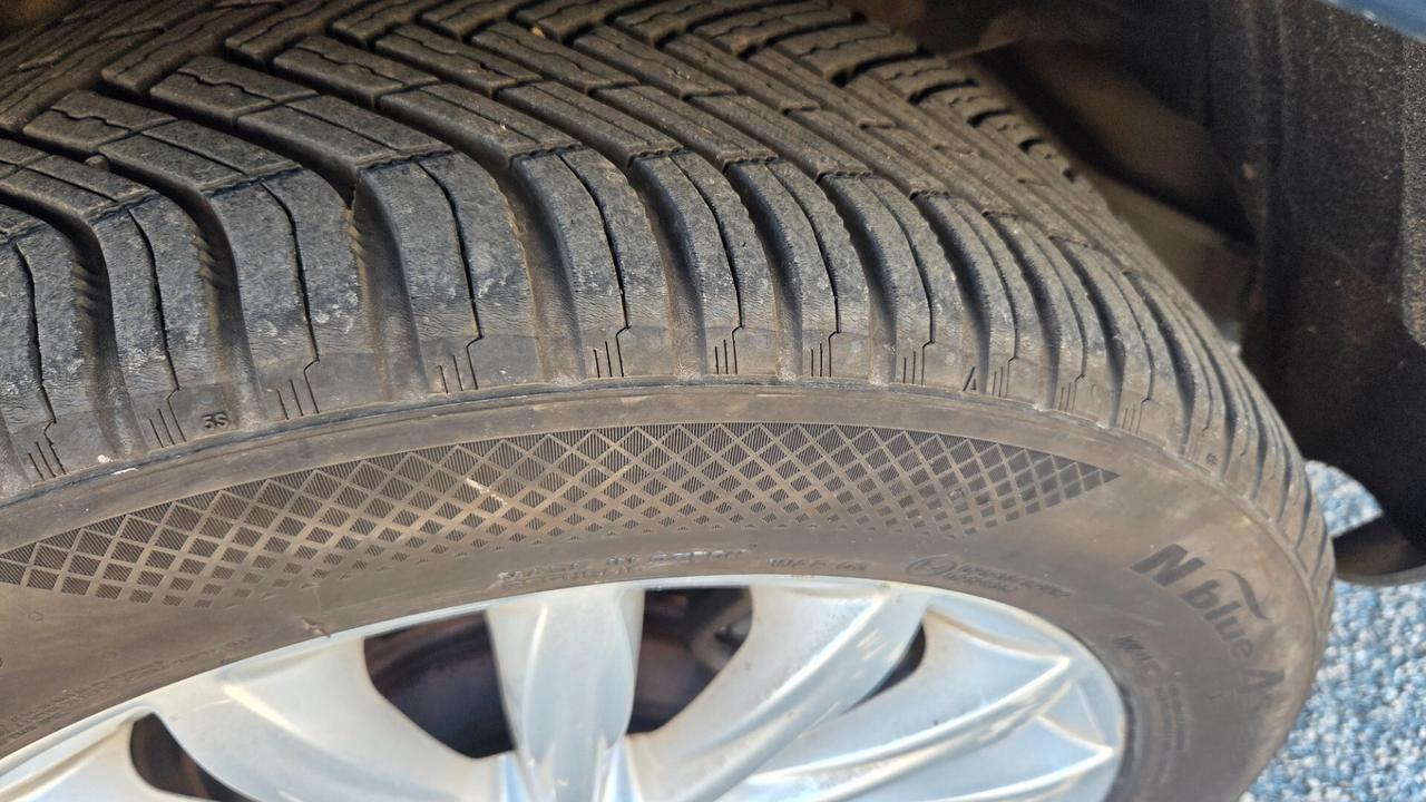 Ford Galaxy 2.0 TDCi 163 CV Titanium 7 Posti