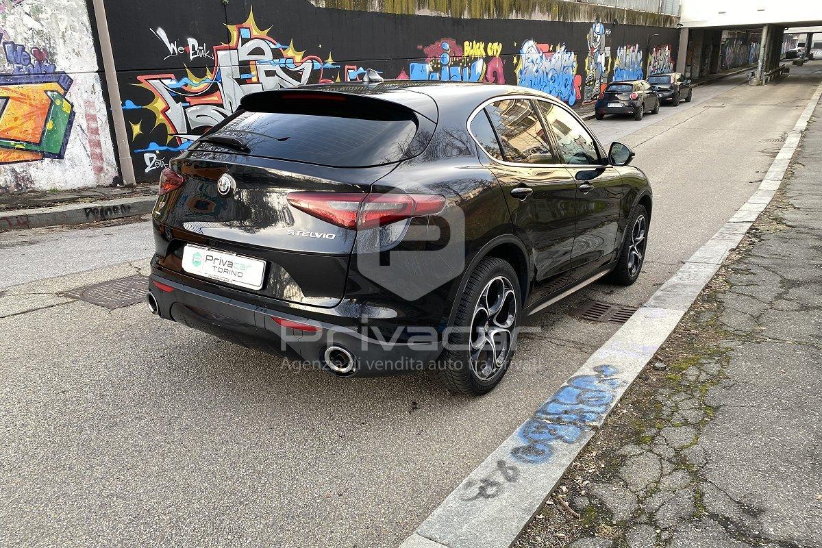 ALFA ROMEO Stelvio 2.2 Turbodiesel 210 CV AT8 Q4 B-Tech