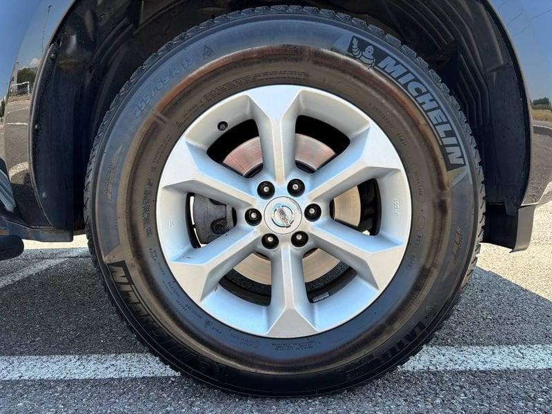 Nissan Pathfinder 7 POSTI - 2.5 Diesel 190cv