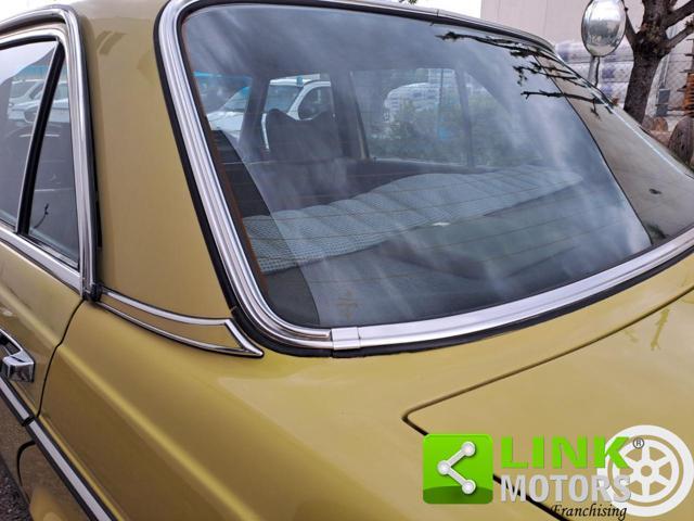 MERCEDES-BENZ 200 W123