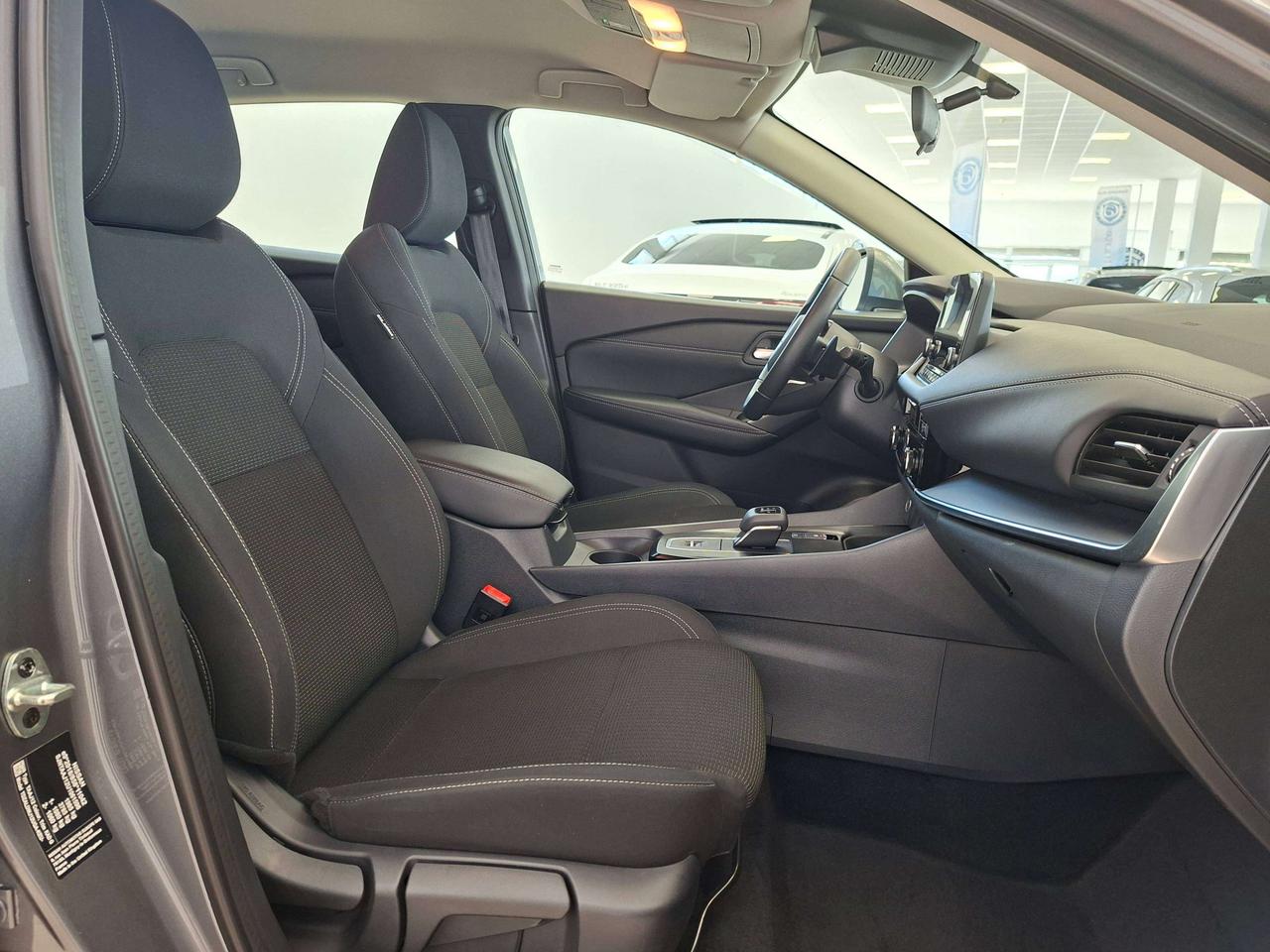 Nissan Qashqai 1.3 mhev BUSINESS 2wd 158cv Xtronic 2 ANNI GARANZIA AYVENS