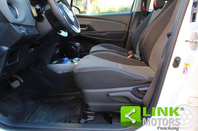 TOYOTA Yaris 1.5 Hybrid 5 porte Active cambio automatico