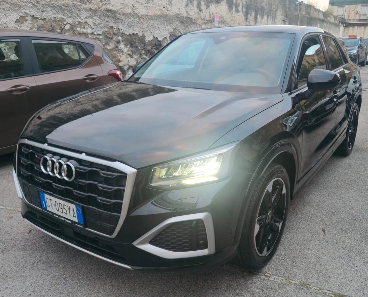 Audi Q2 1.0 TFSI Business Advanced