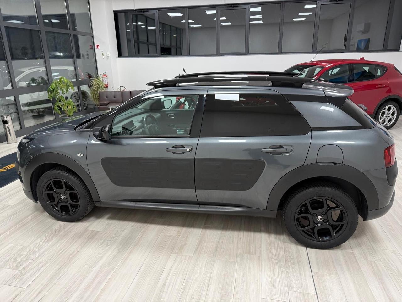 Citroen C4 Cactus Shine 82 cv
