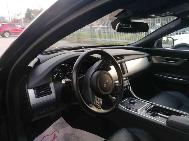 JAGUAR XF 2.0 D 180 CV aut. Prestige GUARDA IL VIDEO !!