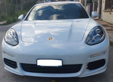 Porsche Panamera - 3.0 Diesel - Edition 300 Cv