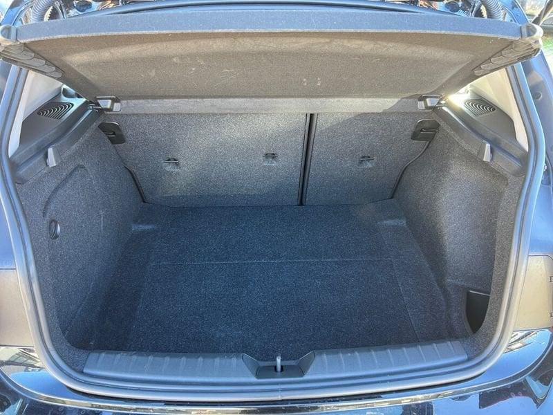 BMW Serie 1 (F20) 118d 5p. Unique