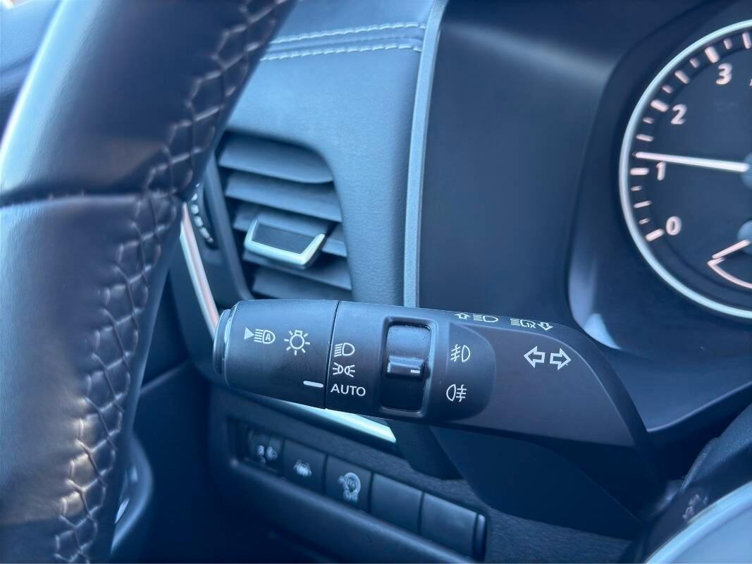 Nissan Qashqai 1.3 mhev Business 158cv xtronic Con CARPLAY