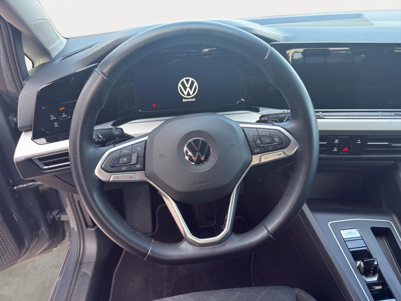 Volkswagen Golf Variant 1.0 eTSI EVO DSG Life - 2021