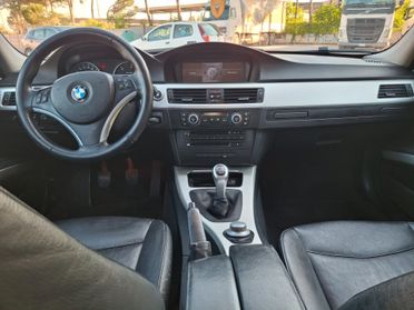 Bmw 318d cat Touring MSport-NAVIGATORE-PELLE-