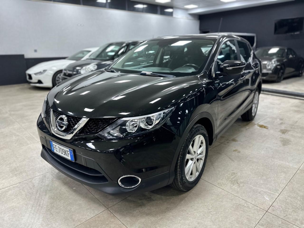 Nissan Qashqai 1.6 dCi 2WD Navi Camera Tekna 2016
