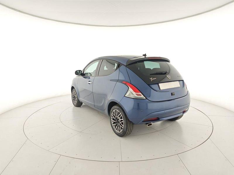 Lancia Ypsilon 1.0 FireFly 5 porte S&S Hybrid Gold Plus