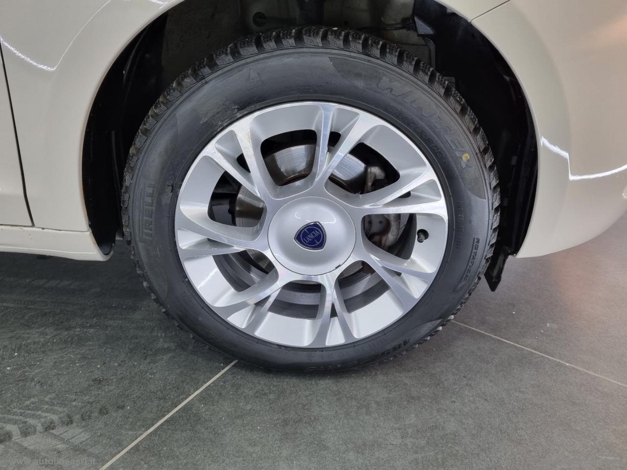 LANCIA Ypsilon 1.3 MJT 95 CV 5p. S&S Gold