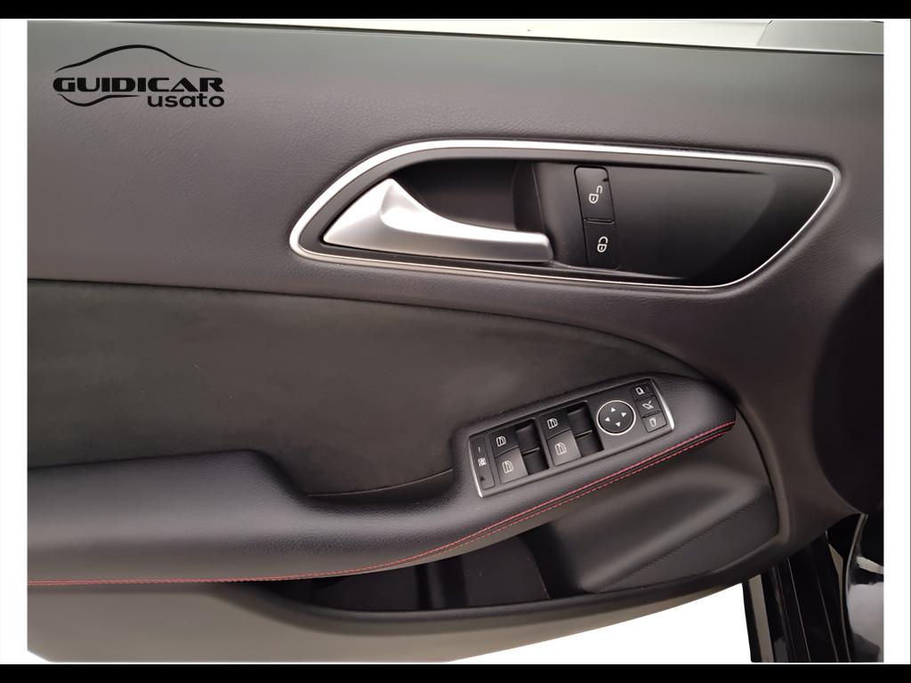 Mercedes-Benz Classe B - T246 - B 200 d Premium Next auto