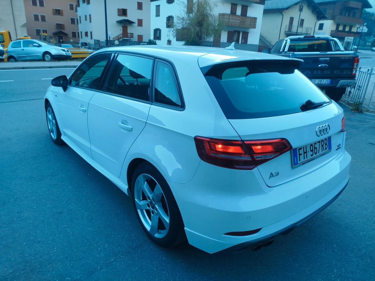 Audi A3 SPB 2.0 TDI 184 CV S tronic Sport quattro edition