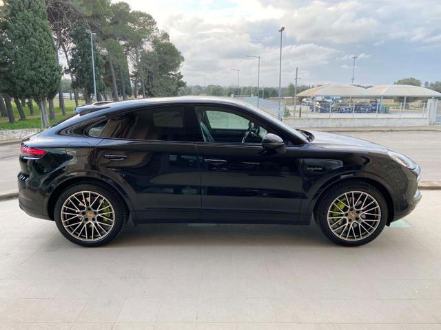 PORSCHE Cayenne Coupé 3.0 V6 E-Hybrid PLATINUM EDITION