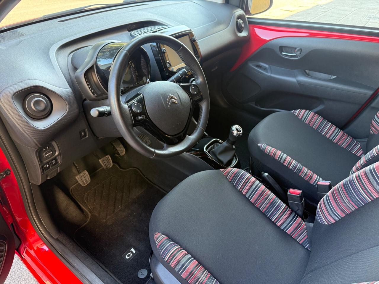 Citroen C1 2020 - 1.0 VTi 72 S&S 5 porte Shine