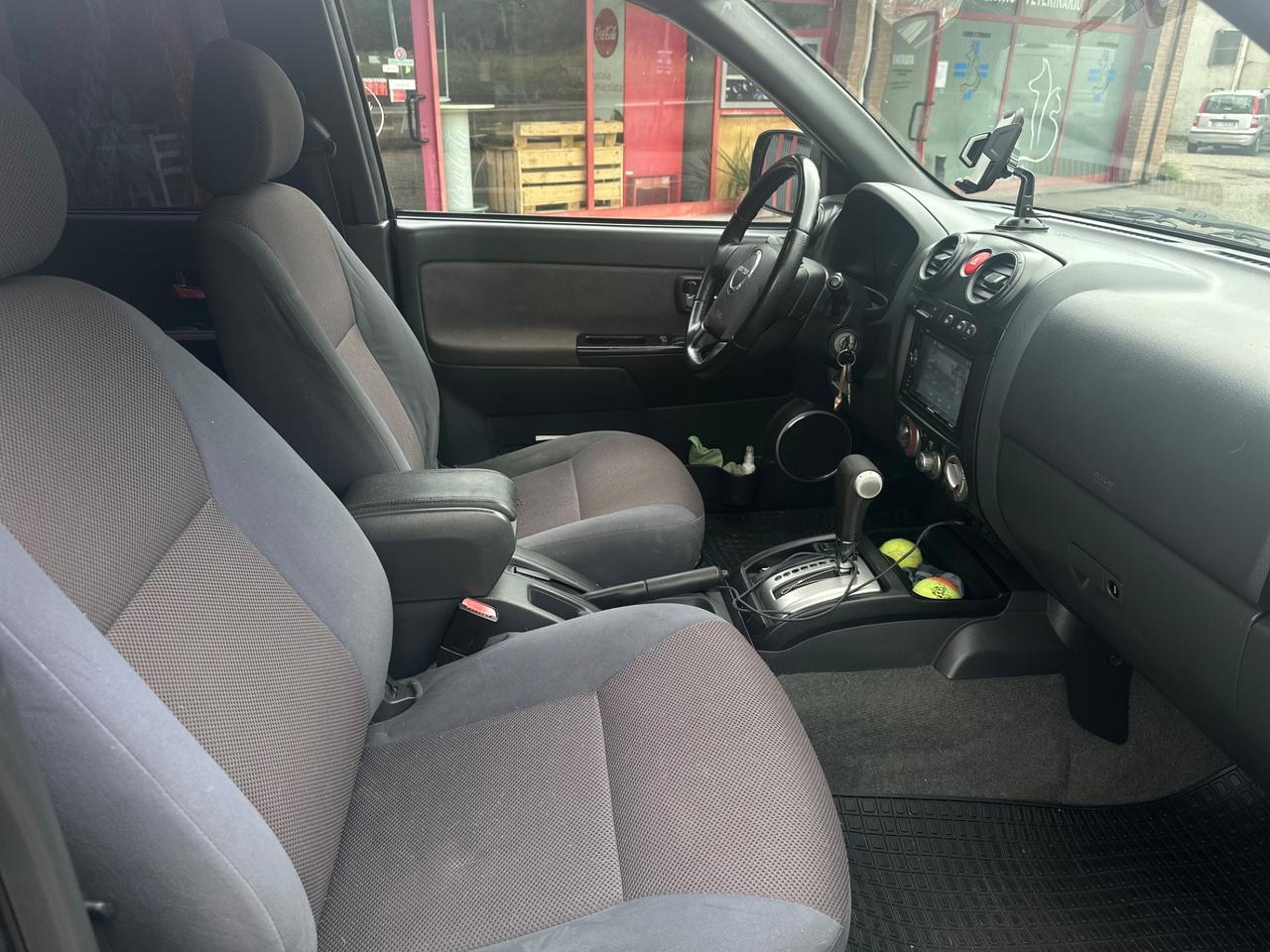Isuzu D-Max 3.0 TD cat Crew Cab 4WD Pup. LS Aut. EU4