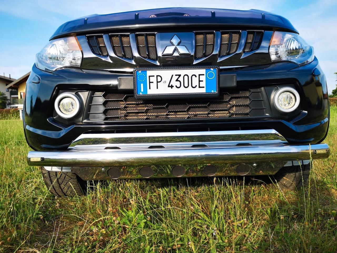 Mitsubishi L200 2.4 DI-D/181CV Double Cab Intense Hp Mivec SDA