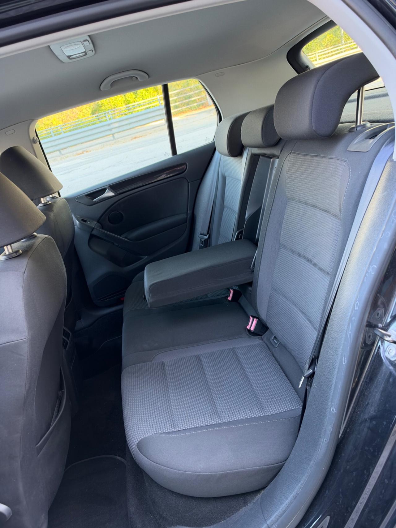 Volkswagen Golf 2.0 TDi 110cv Neopatentati uniproprietà