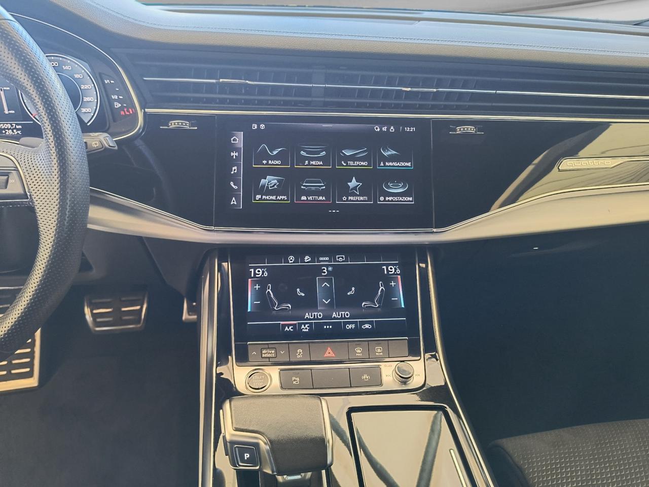 AUDI Q8 I 2018 - Q8 50 3.0 tdi mhev Sport quattro tiptronic