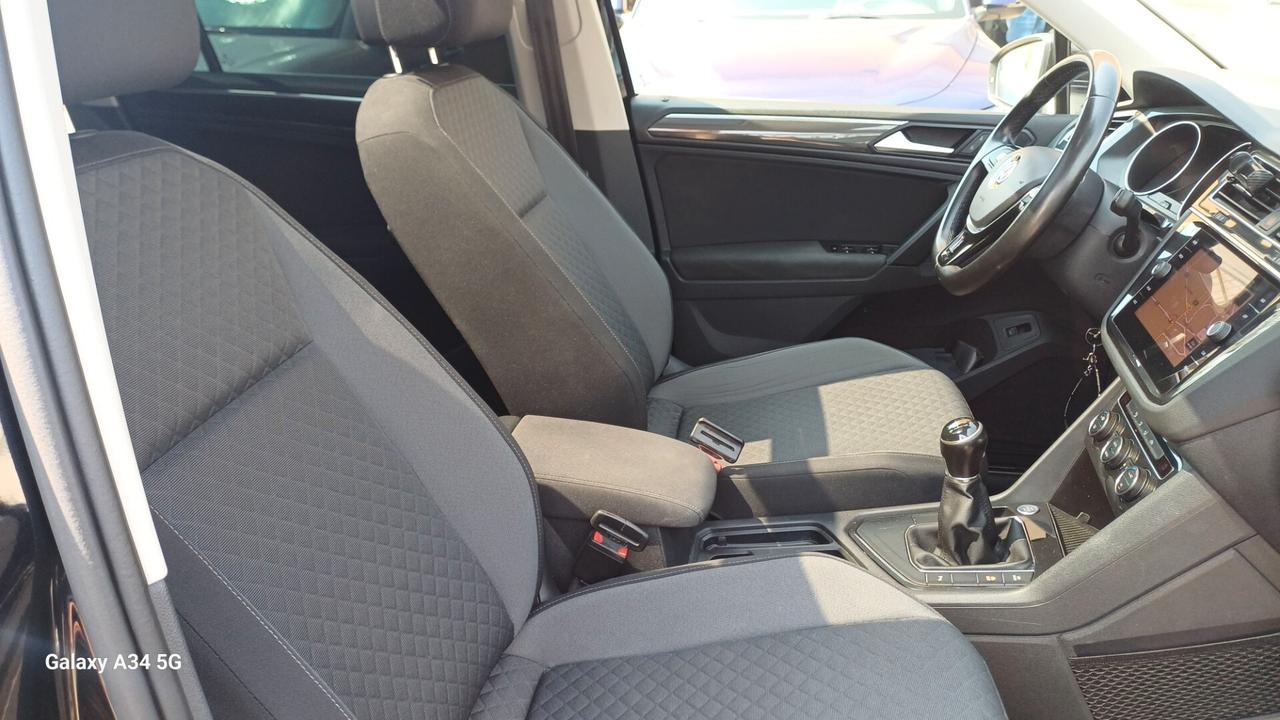 Volkswagen Tiguan 1.6 TDI R-LINE TETTO APRIBILE