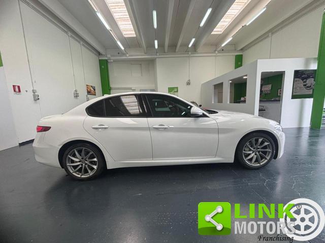 ALFA ROMEO Giulia 2.2 Turbodiesel 160 CV AT8 KM CERT, PELLE, LED.