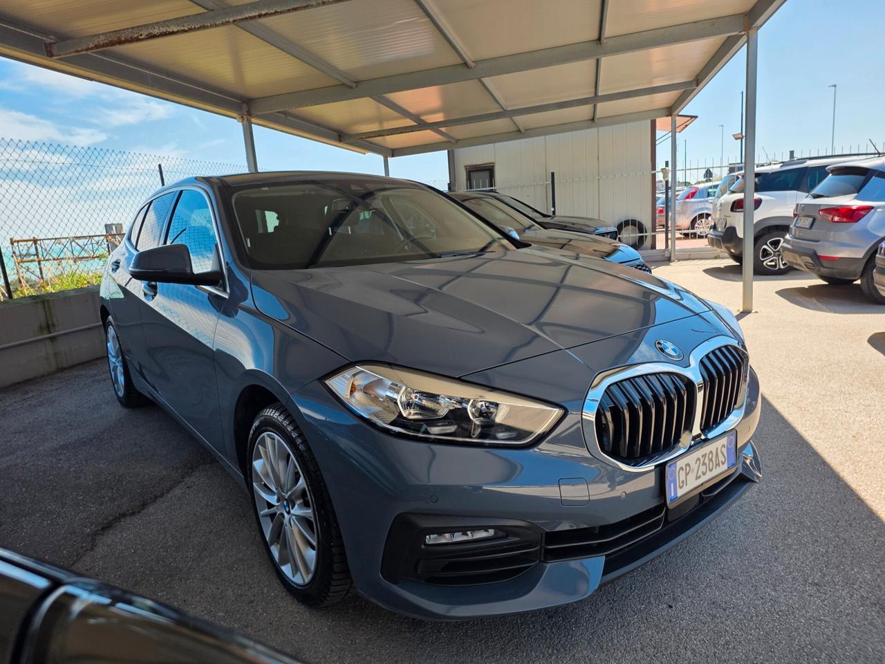 Bmw 118 118d 5p. Business Advantage Automatica