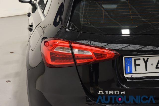 MERCEDES-BENZ A 180 D AUTOMATICA BUSINESS NAVIGATORE