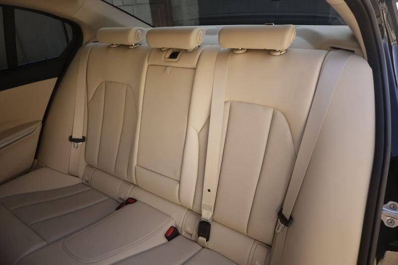 BMW Serie 3 BMW Serie 3 330e xDrive Luxury aut. IVA ESPOSTA Unicoproprietario