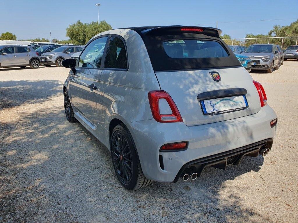 Abarth 695C 1.4 Turbo T-Jet 180CV