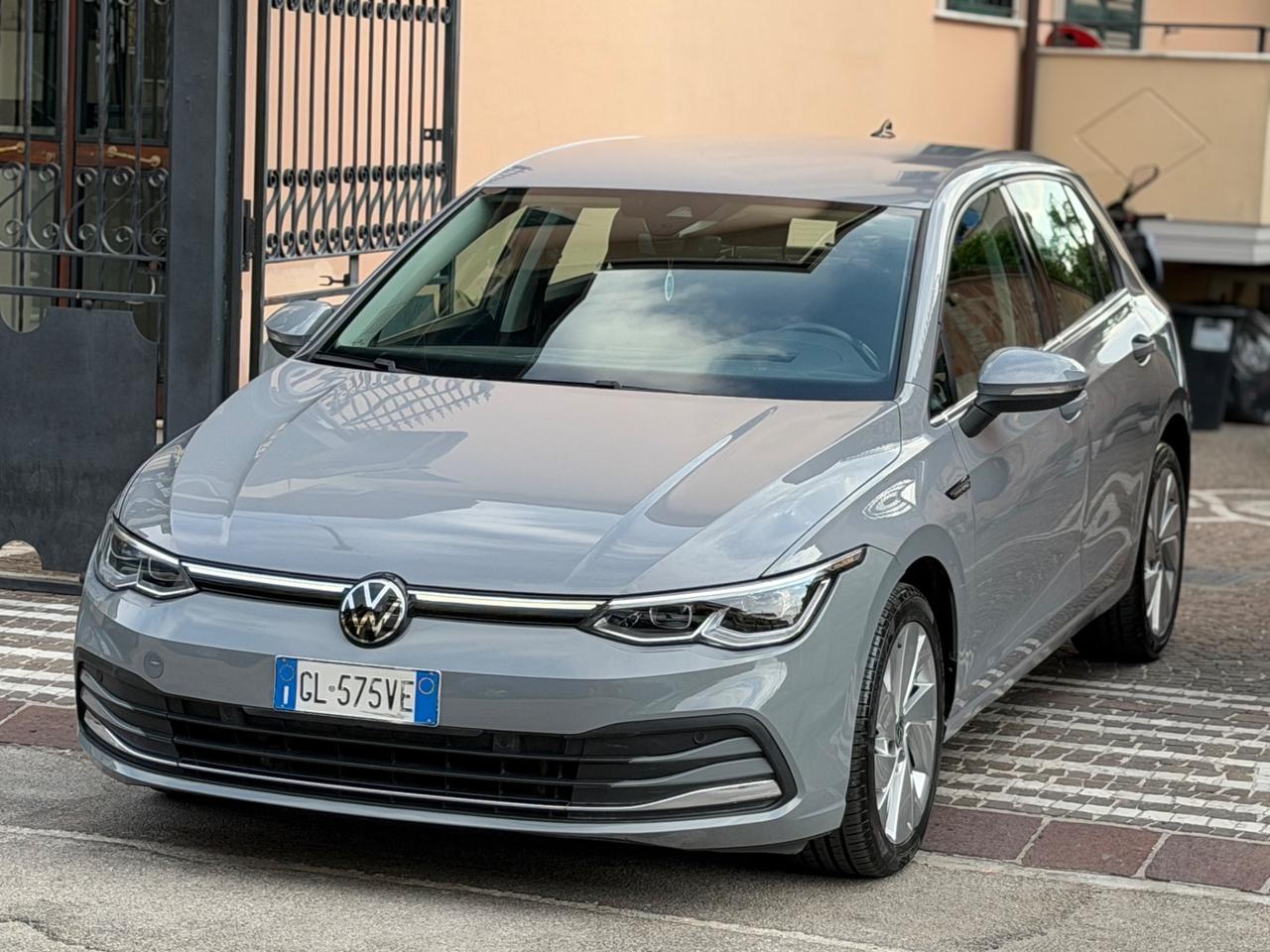 Volkswagen Golf 2.0 TDI DSG SCR Style